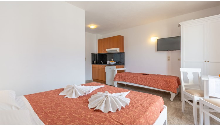 Irini Apartments - NR, Крит